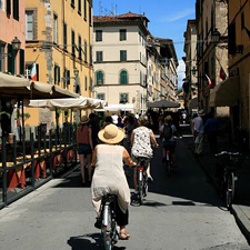 Cycling Street Scene Tuscancy