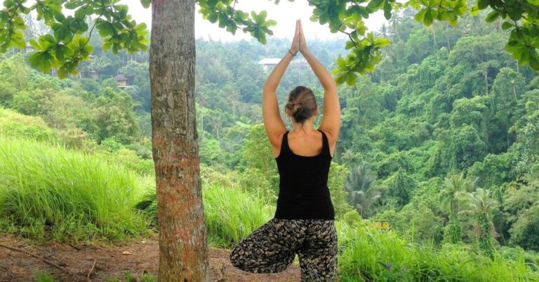 DIY Yoga Holiday