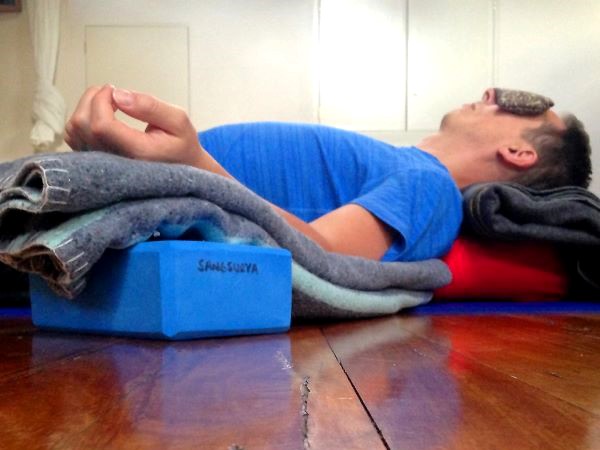 Restoration yoga Yoga with Glaucoma