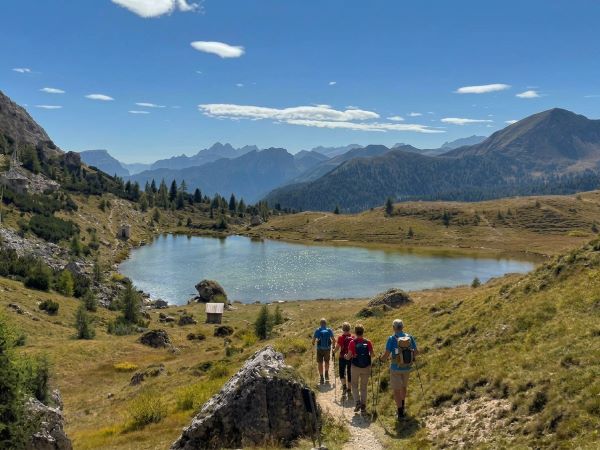 YOGA IN ITALY WALKING RETREAT