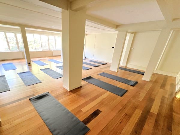 Victoria Yoga Retreats